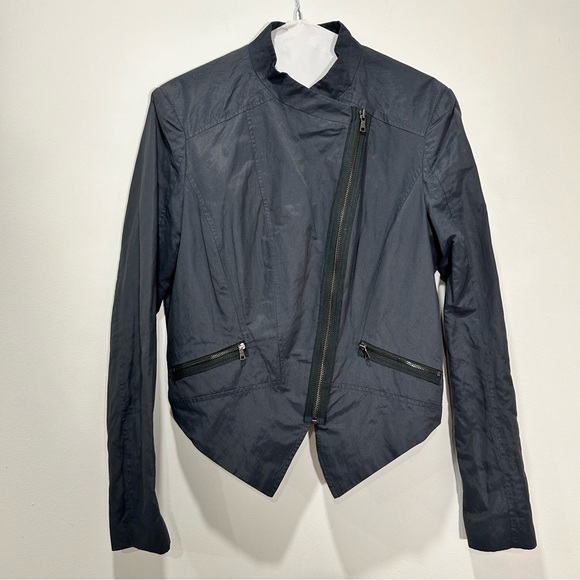 TAHARI Navy Blue Bomber Jacket/Blazer in Women's Size 8 - Picture 3 of 7